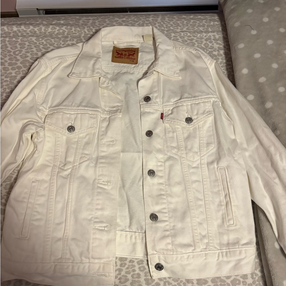 Levi's Women's Cream Denim Jacket